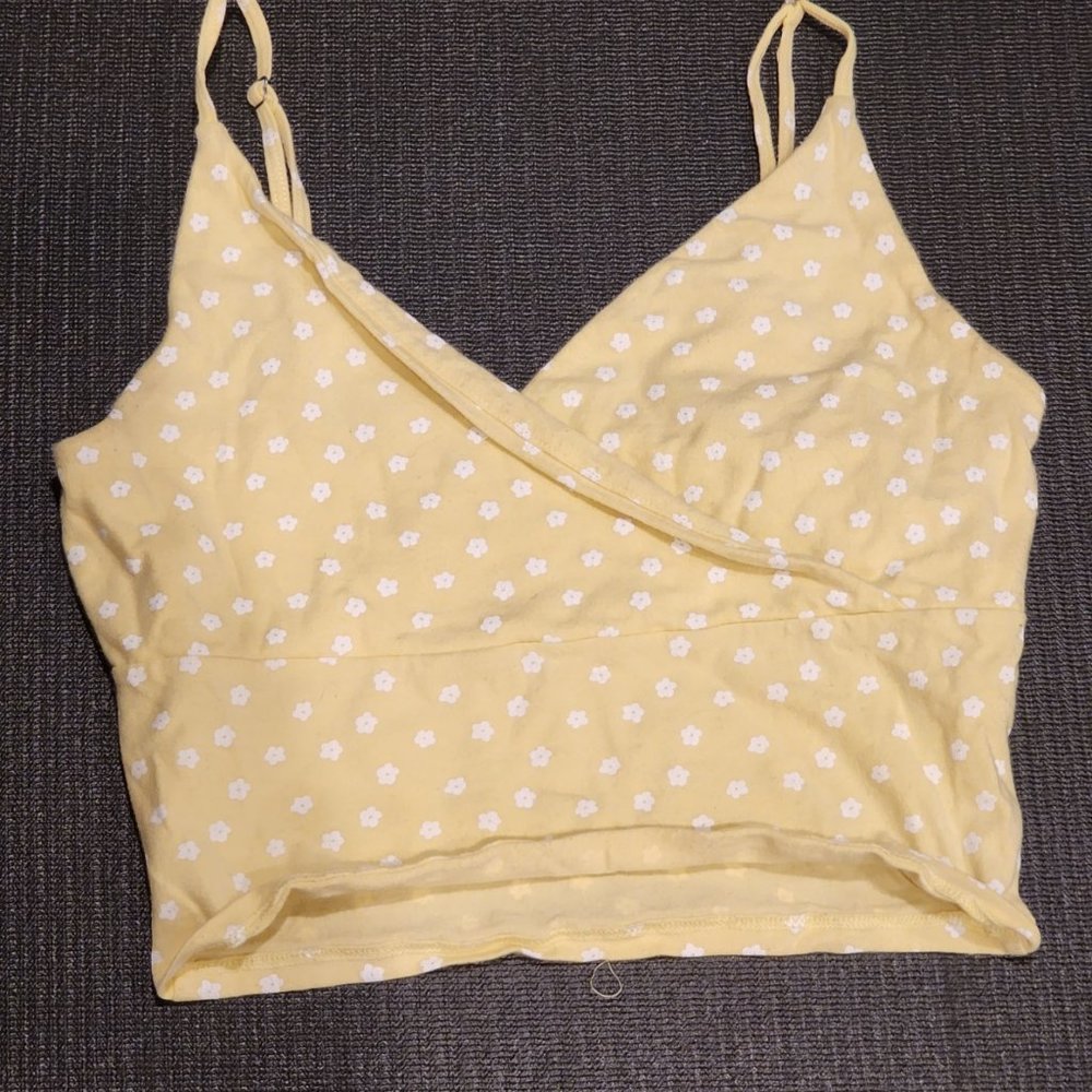 Hollister Floral Cropped Cami